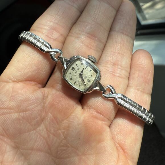 Vintage Hamilton Ladies Cocktail Watch 10k Rolled Gold Bezel Mechanical WORKS - Picture 1 of 8